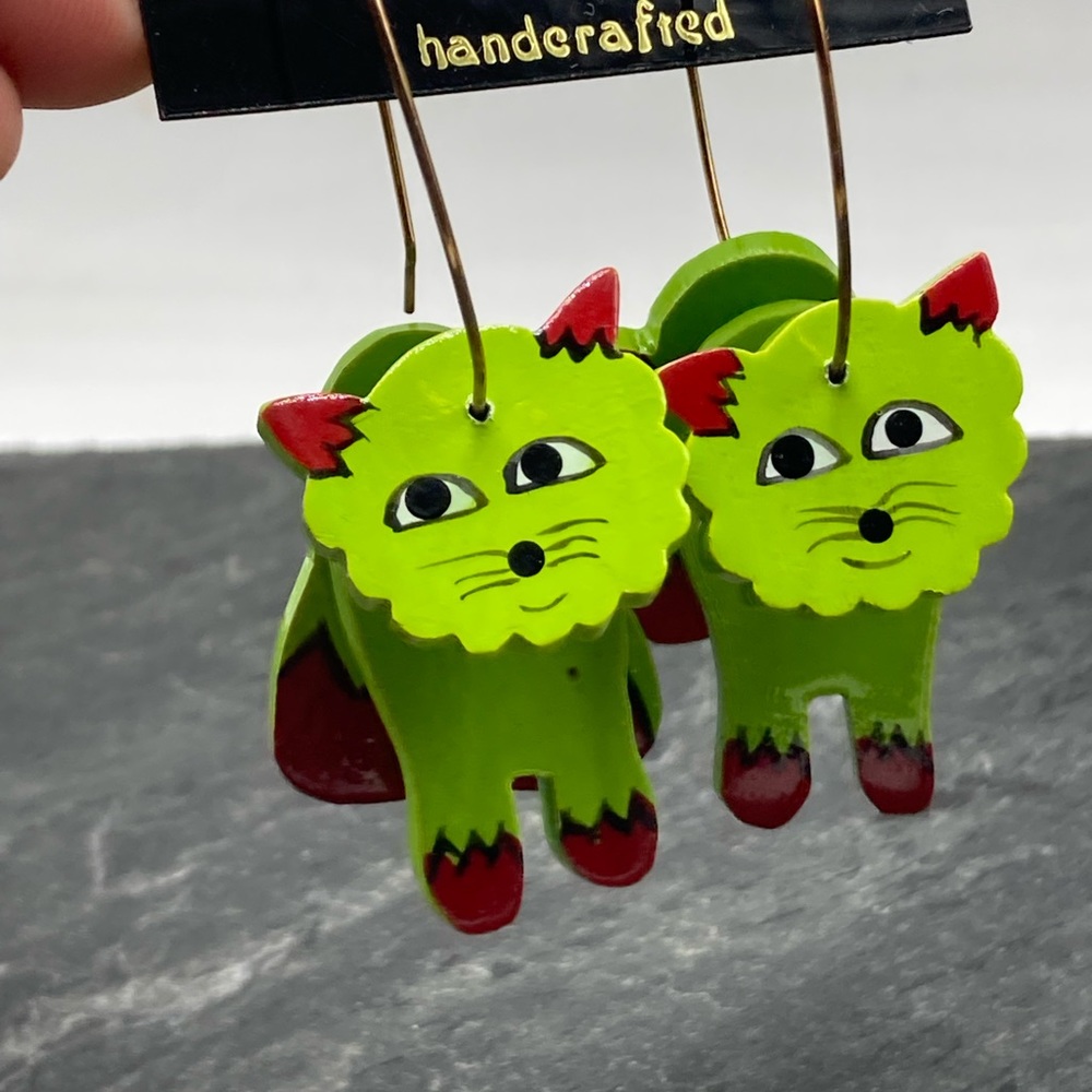 #317 NWT Women’s Vintage artisan wood paint novelty earrings cat dog hoops